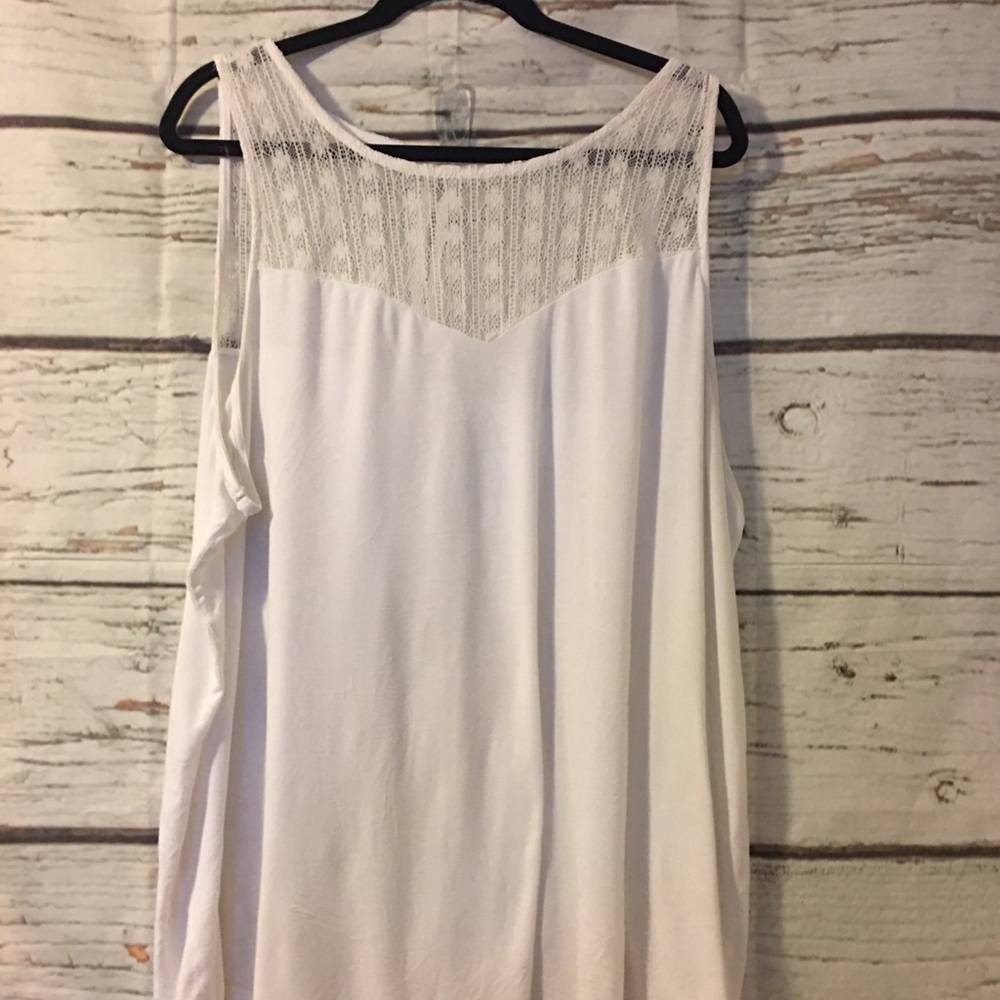 Torrid Summer Top, Sz 4 EUC!